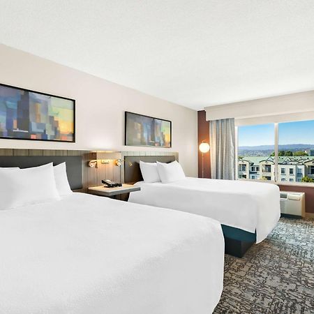 Hilton Garden Inn San Mateo Bagian luar foto