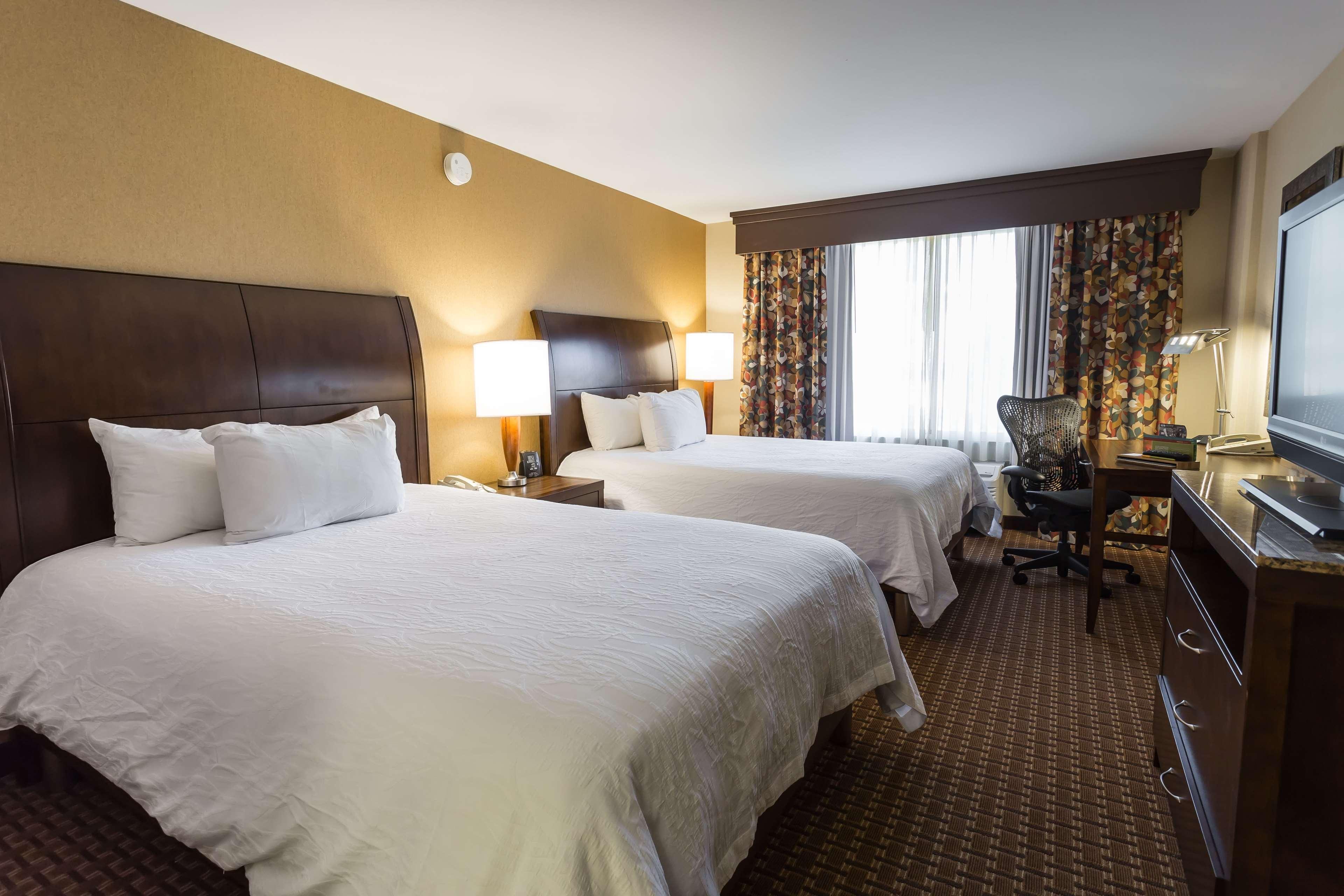 Hilton Garden Inn San Mateo Bagian luar foto