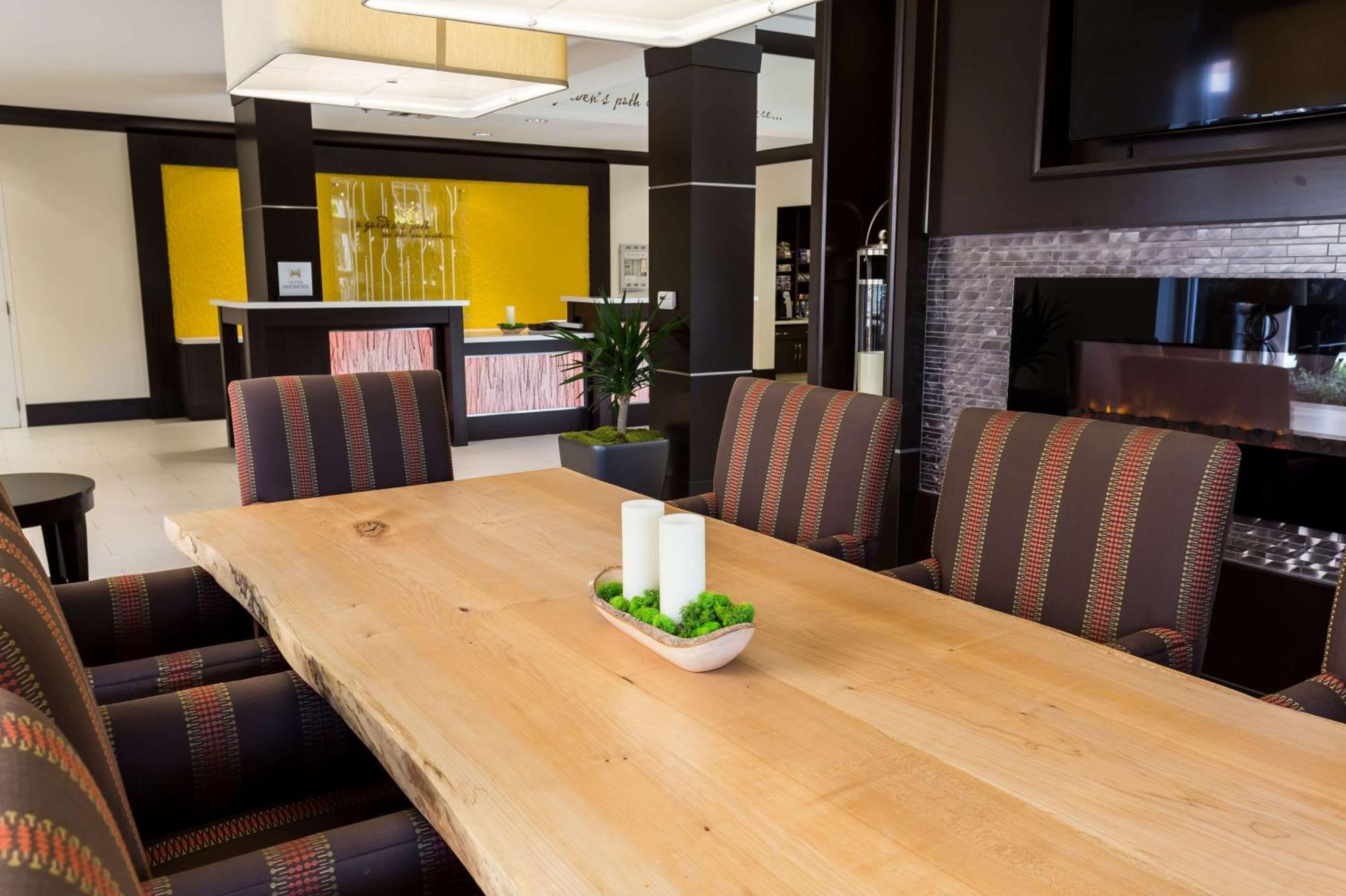 Hilton Garden Inn San Mateo Bagian luar foto