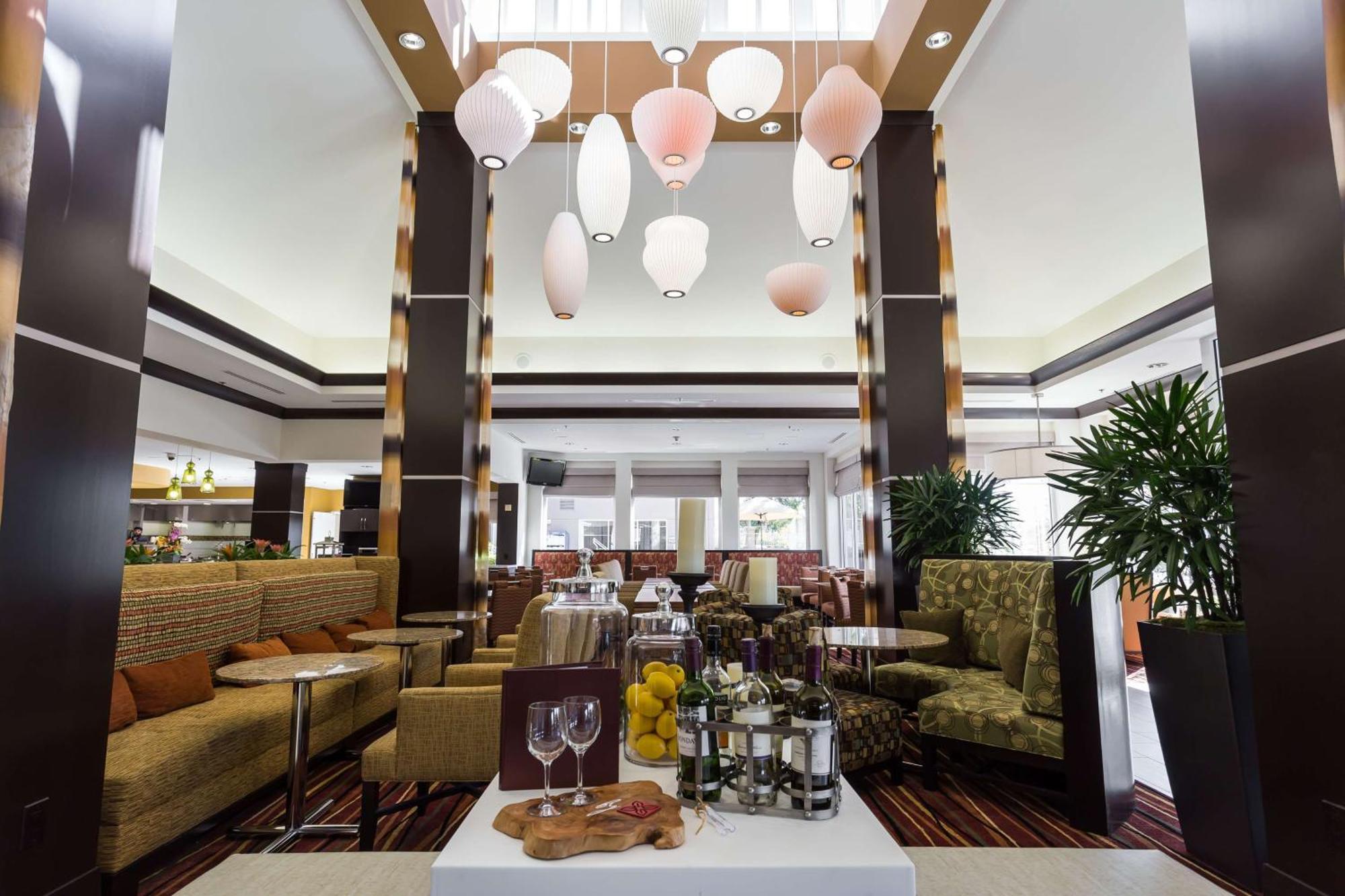 Hilton Garden Inn San Mateo Bagian luar foto