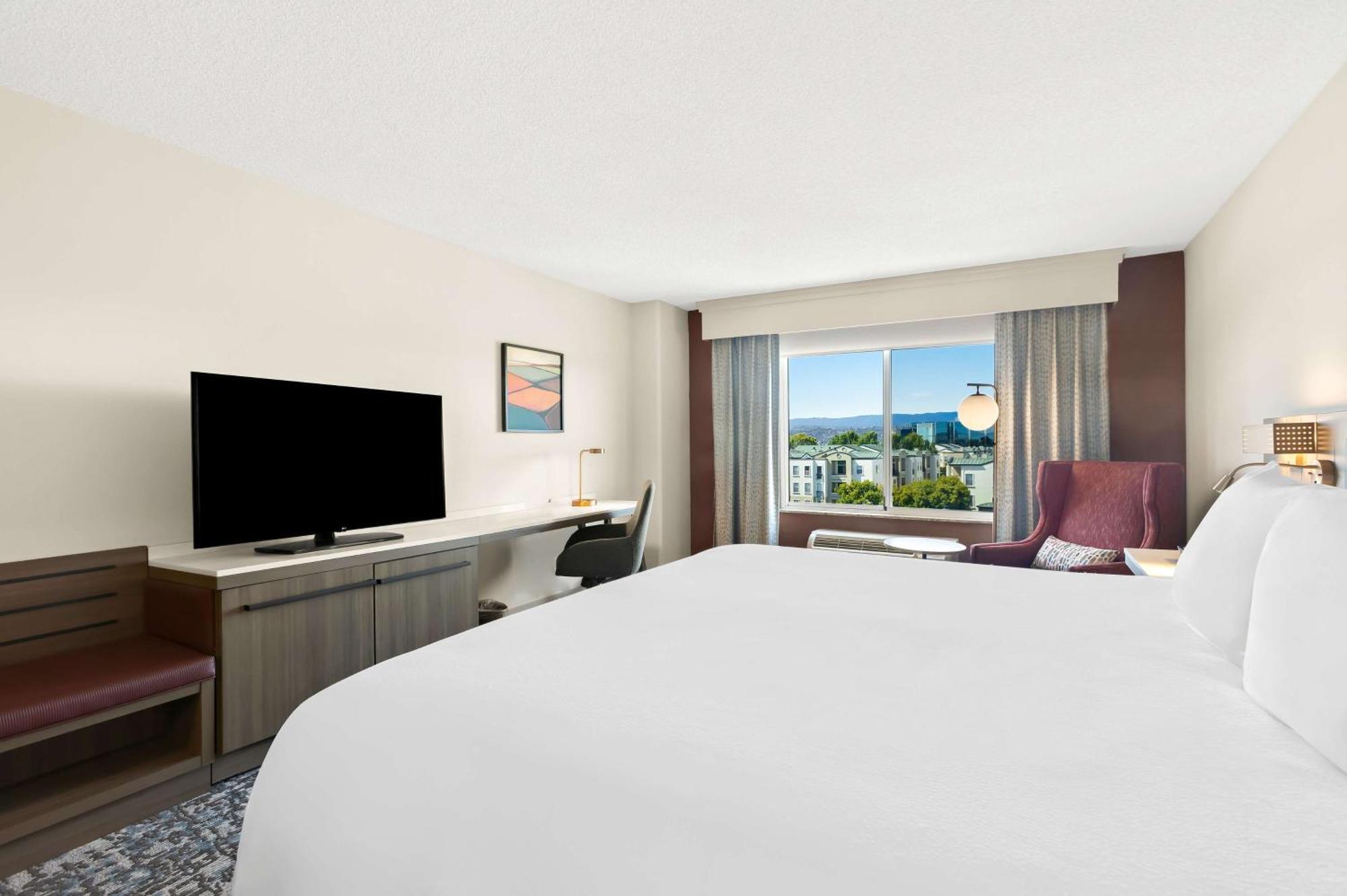 Hilton Garden Inn San Mateo Bagian luar foto