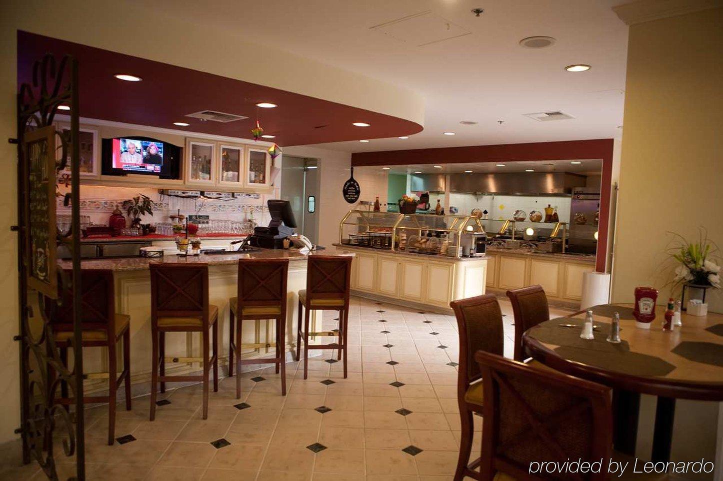 Hilton Garden Inn San Mateo Restoran foto