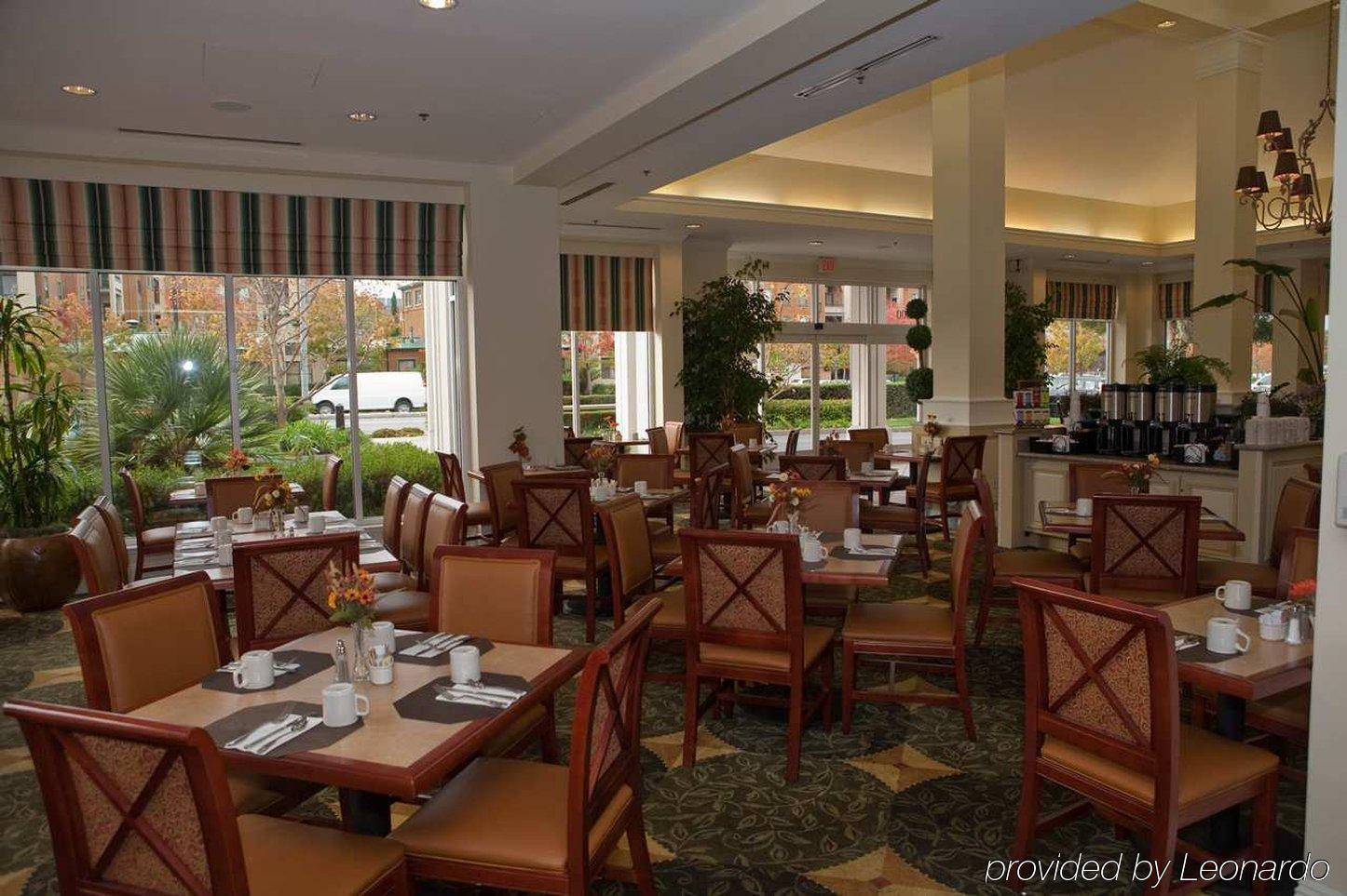 Hilton Garden Inn San Mateo Restoran foto
