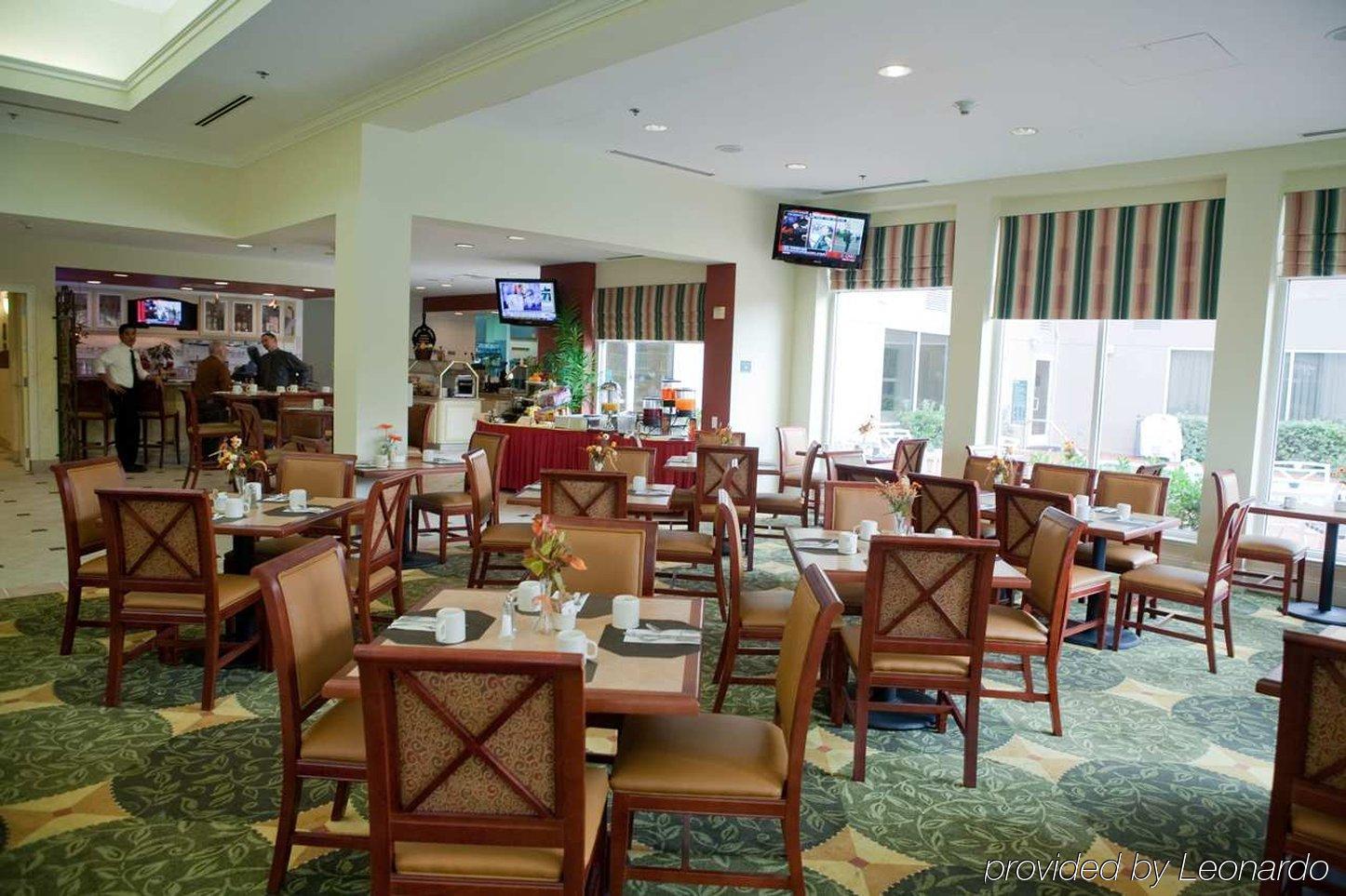 Hilton Garden Inn San Mateo Restoran foto